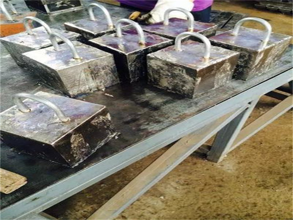 大渡口浇铸异形铅件